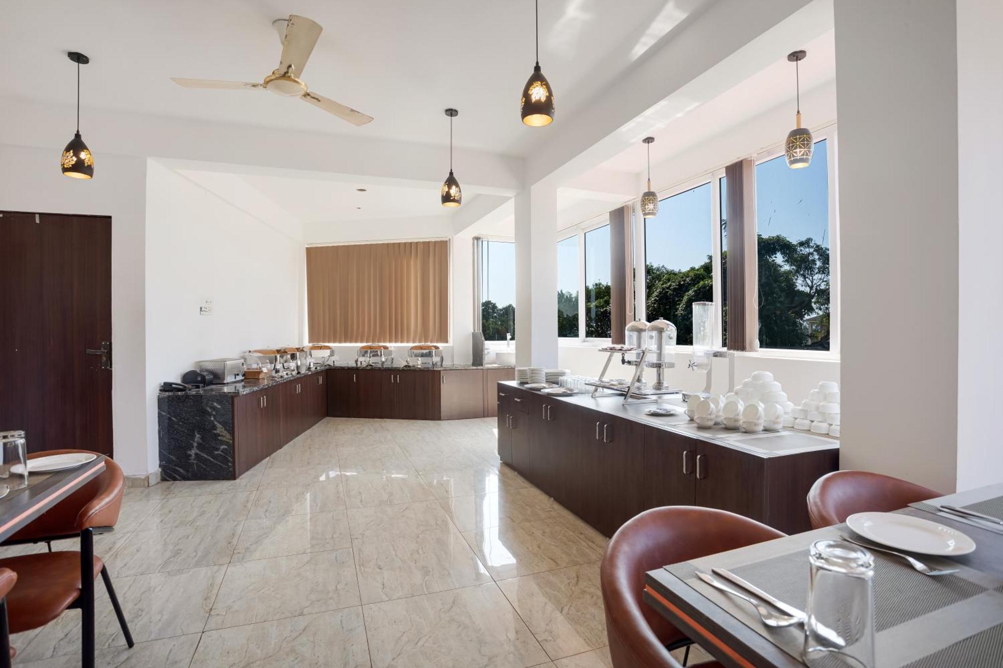 Aurum Resorts Morjim Ashvem Beach Kültér fotó